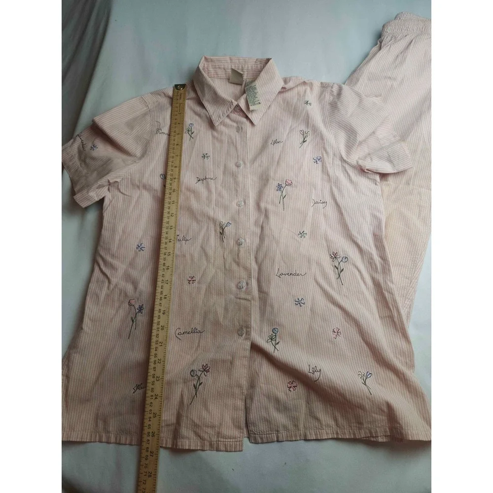 K wear by Koret Floral Embroidered Pajama Set Womens Small Pink Striped Woven